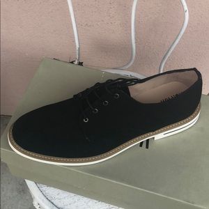 J.D.Fisk Oxford style canvas shoes